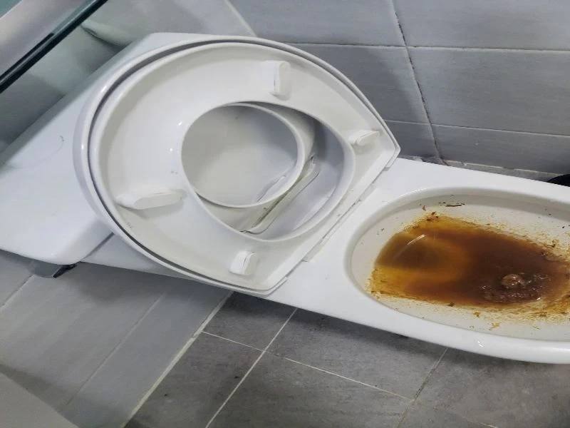 판교 변기막힘 작업사례 6